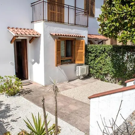 Apartament Bilocale Con Portico A - N175 *