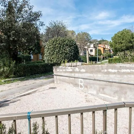 شقة Bilocale Con Portico A - N175